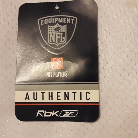 Authentic Mike Vick jersey!!! - Picture 3 of 10